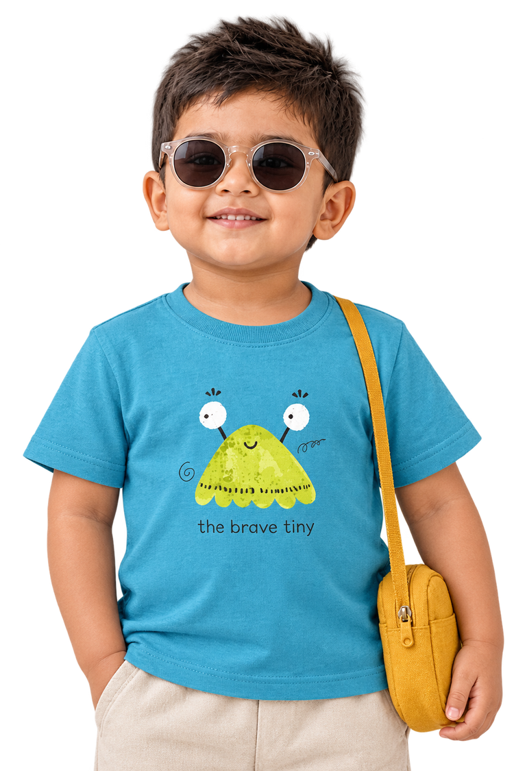 Kabir in the brave tiny tee, close-up