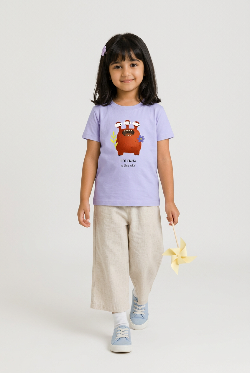 Tara in Ruru tee with pinwheel