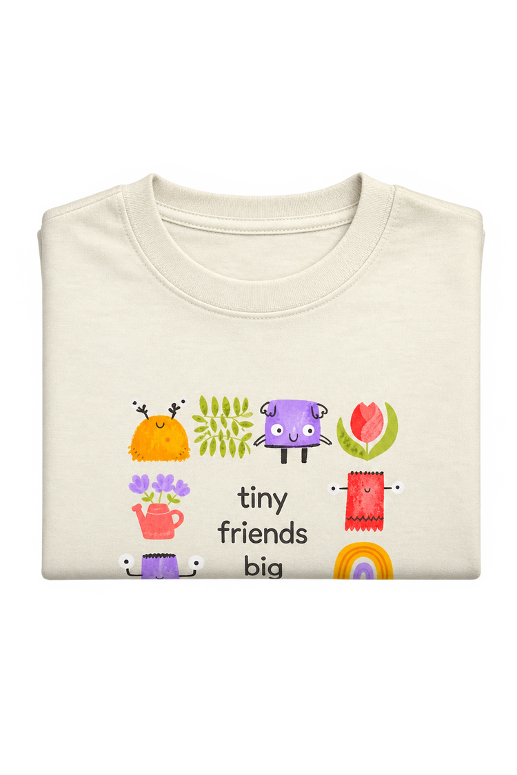 Tiny friends tee, folded